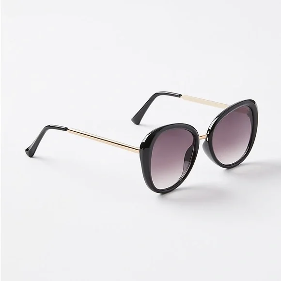 LOFT NWT Vintage Inspired Cateye Sunglasses - Black Amazon.com: GFUIARA Vintage Cat Eye Sunglasses for Women  main image 4
